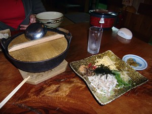 鶏飯。おなかポンポコリンのボリュームです。