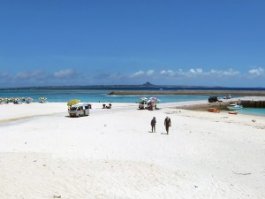 水納島にて